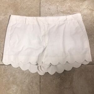 EUC! J. Crew size 12 white 4’ Scalloped Shorts
